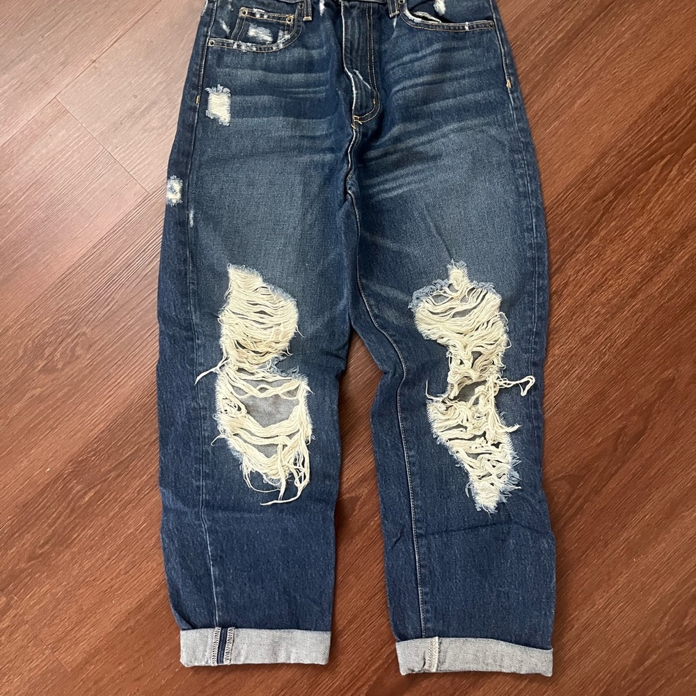 Carmar Distressed Blue Jeans